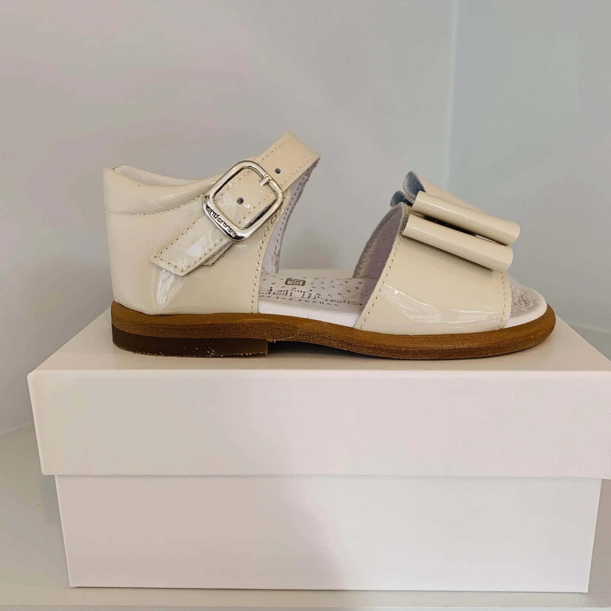 ANDANINES - Patent Leather Sandal - Sand