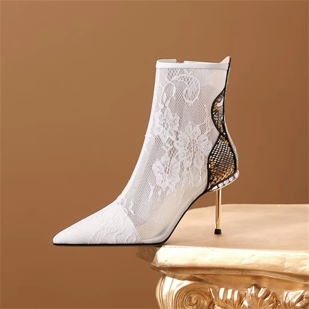 ChicViper Pointed Toe Pumps