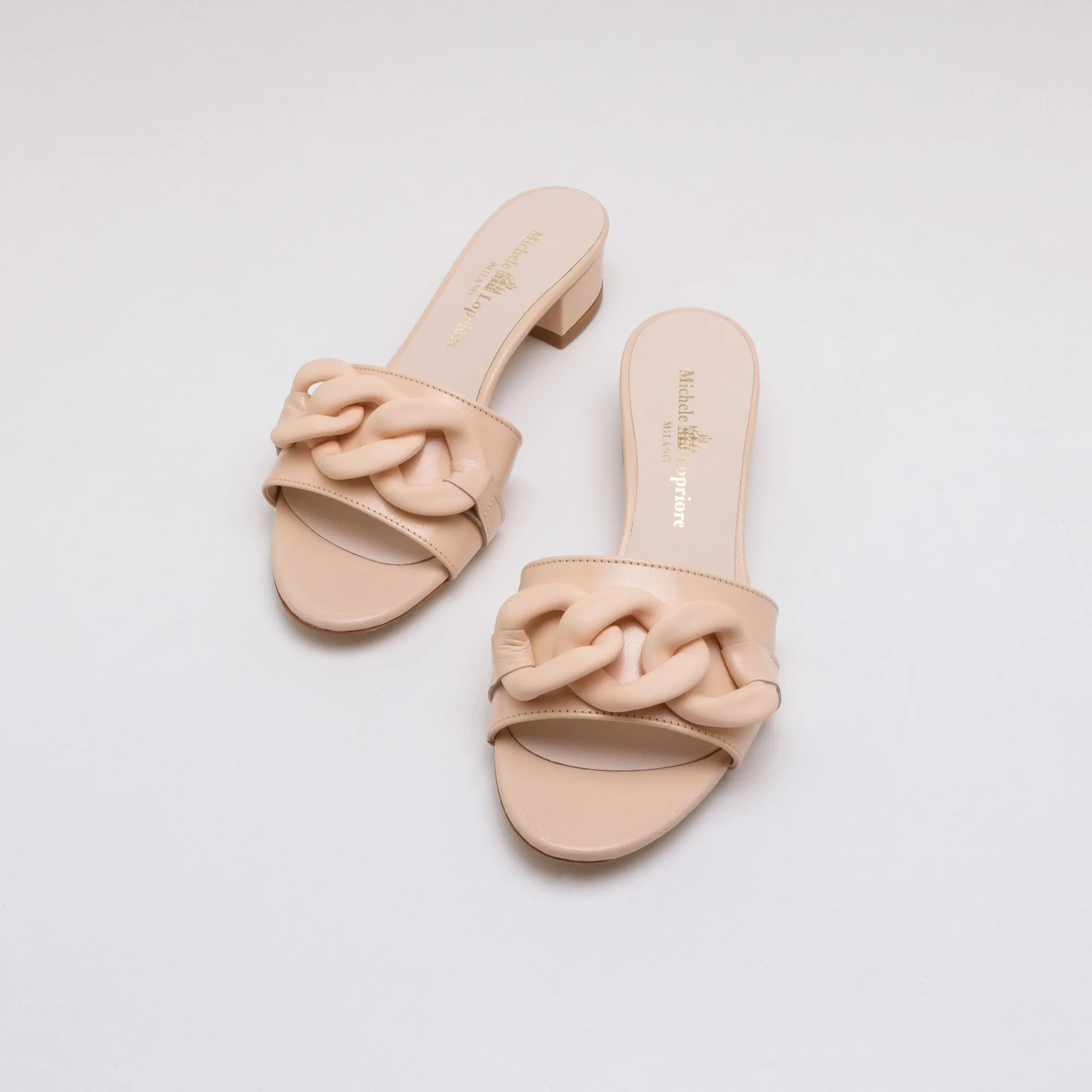 SUSAN SLIDES